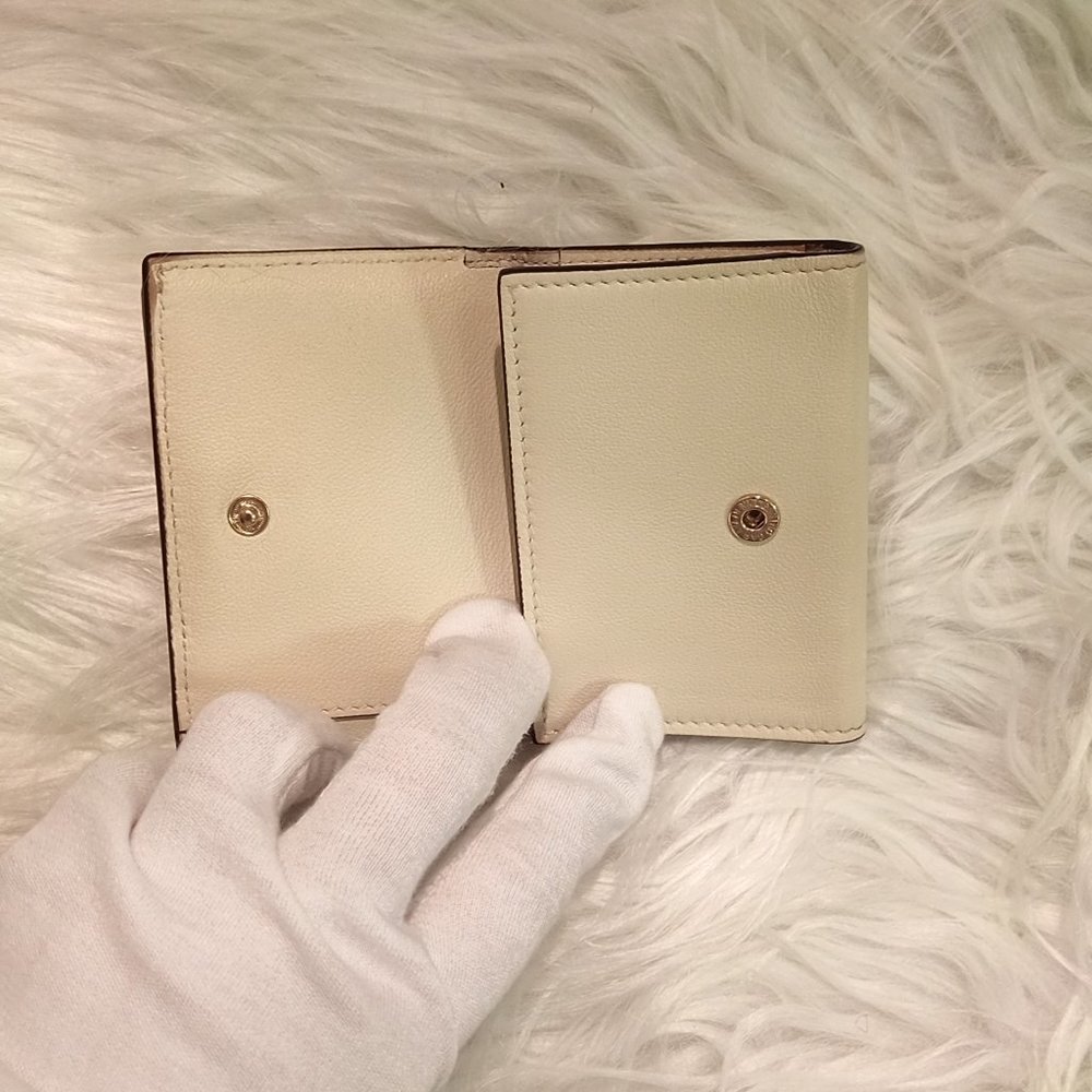 VGUC Valentino Garavani Rockstud Compact Wallet (w/ Auth, Care & RFID Cards) - Picture 8 of 12